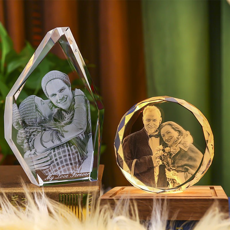 Custom 3D Laser Engraved Crystal Photo | Gift for Anniversary, Birthday, Couples, Family & Office Decor - EverLume